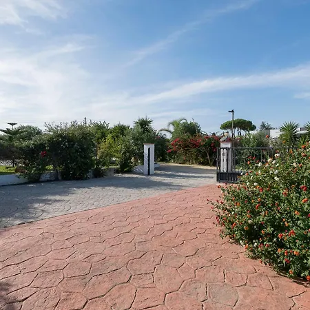 Holiday home Hanna - Chz300 By Interhome Chiclana de la Frontera