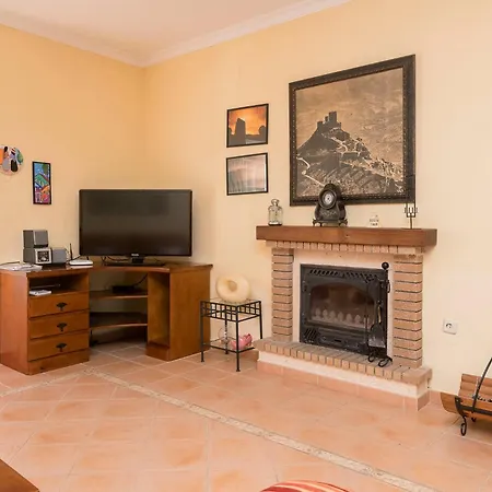 Holiday home Hanna - Chz300 By Interhome *