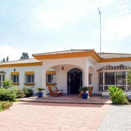 Holiday home Hanna - Chz300 By Interhome *